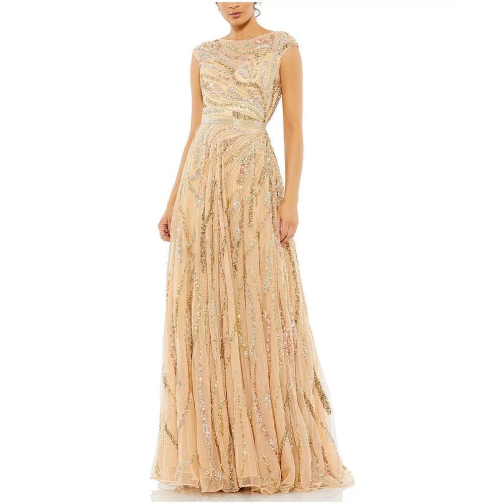 Mac Duggal
Cap Sleeve Embellished Evening Gown